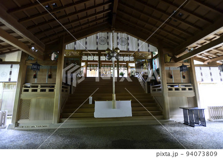 大峯本宮 天河大辨財天社 五十鈴(拝殿) 大峯本宮 天河大辨財天社 五十鈴(拝殿) 94073809