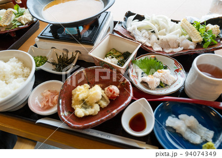 淡路島の鱧料理 94074349