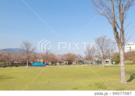 公園の遊具（城山公園　長野県 長野市） 94077087