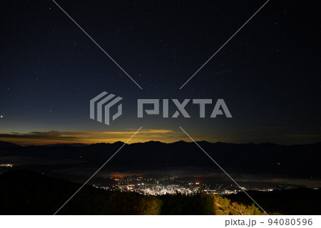 檜尾小屋から駒ヶ根方面の夜景 檜尾小屋から駒ヶ根方面の夜景 94080596