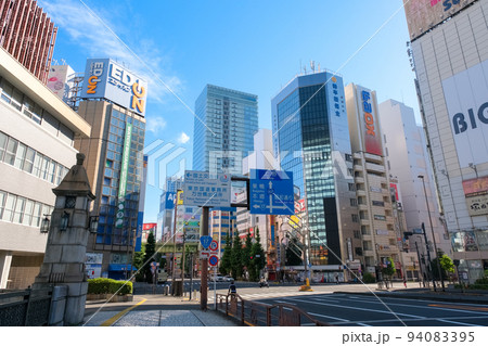 東京都千代田区 早朝の秋葉原 94083395