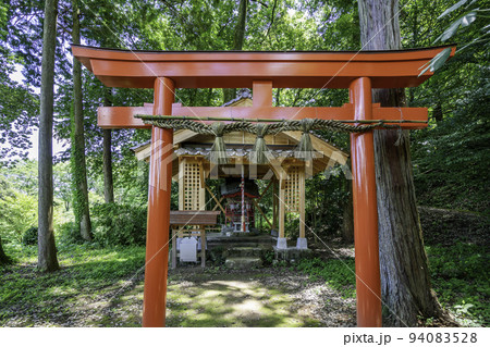 鹿野　城山神社　稲荷社　鳥取県鳥取市 94083528