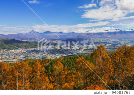 杖突峠から見た紅葉の風景 杖突峠から見た紅葉の風景 94083765