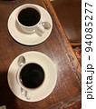 店内のブラックコーヒー（俯瞰） 94085277