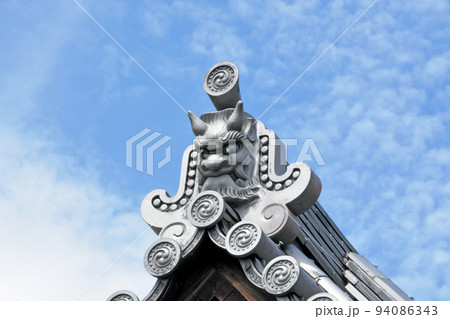 南禅寺の鬼瓦 94086343