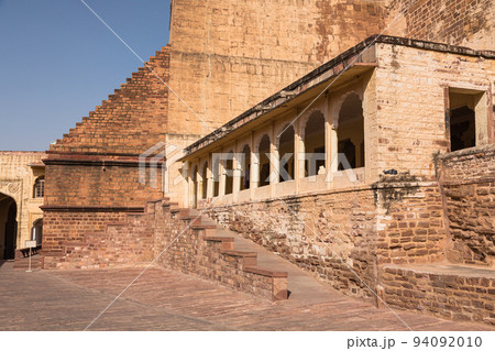 インド　ジョードプルのメヘラーンガル砦 94092010