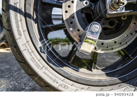 バイクの防犯対策 ディスクロック バイクの防犯対策 ディスクロック 94093428