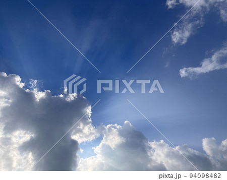青空 青い空 ブルースカイ 94098482