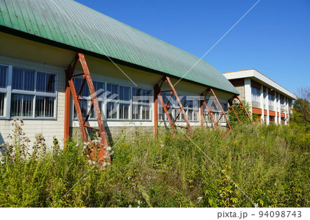 赤平市立平岸中学校(廃校) 赤平市立平岸中学校(廃校) 94098743