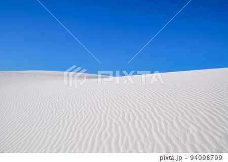 ホワイトサンズ国立公園（ニューメキシコ州、アメリカ） 94098799