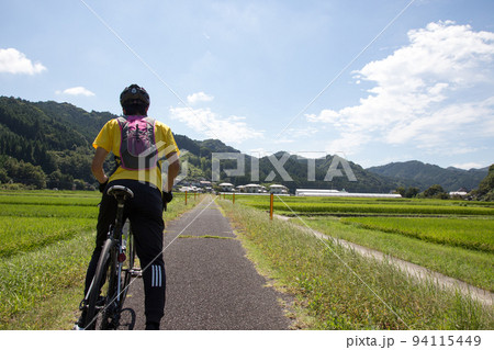 メイプル耶馬サイクリングロード（稲穂が実る頃の山国町） 94115449