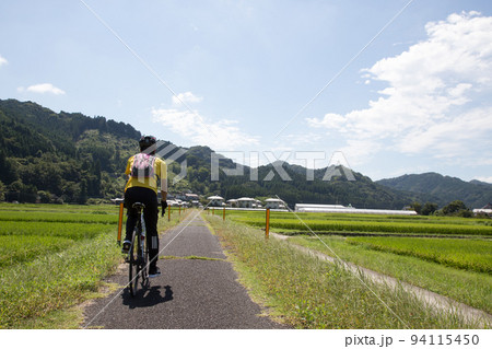 メイプル耶馬サイクリングロード（稲穂が実る頃の山国町） 94115450