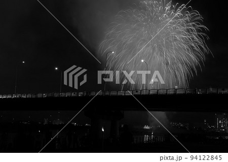(モノクローム)水都くらわんか花火大会 (モノクローム)水都くらわんか花火大会 94122845