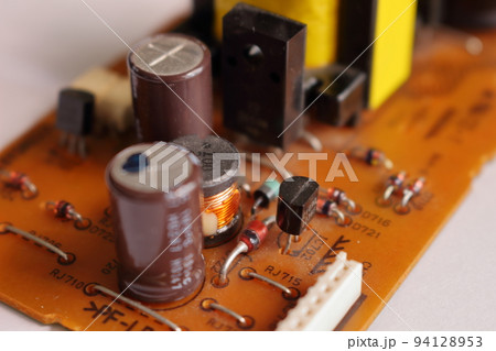 プリント基板の修理イメージ 94128953