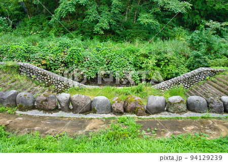 富山県魚津市北山地区の河川や里山の様子など 94129239