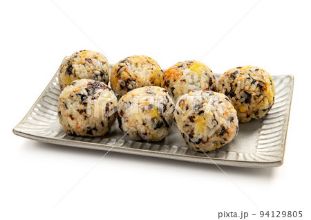 韓国風おにぎり、チュモッパ 94129805