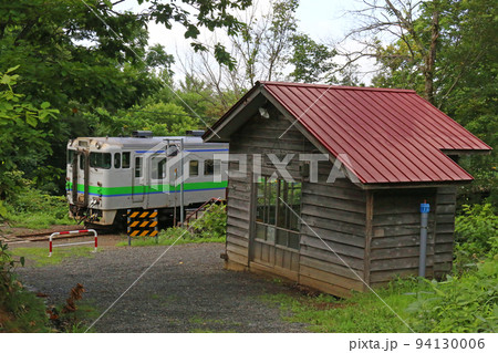 豊ヶ丘駅に入線する車両 豊ヶ丘駅に入線する車両 94130006