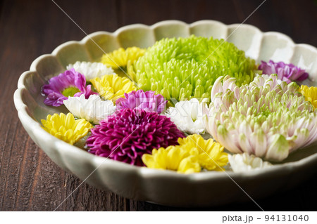 花手水　菊の花 94131040