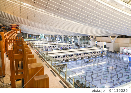 羽田空港の様子 94136026