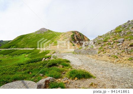 乗鞍岳　登山道と富士見岳 94141861