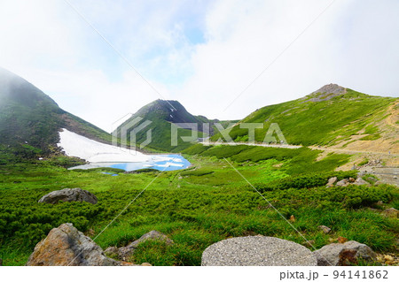 乗鞍岳 不消ヶ池と富士見岳 乗鞍岳 不消ヶ池と富士見岳 94141862