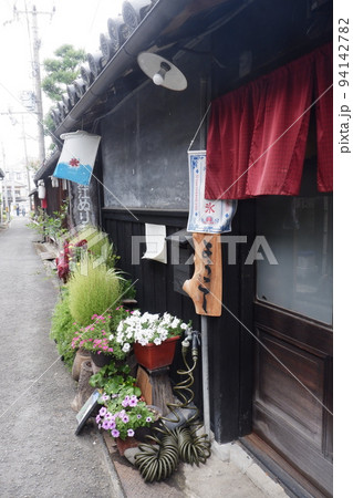 和歌山県海南市黒江地区の古い町並み 94142782