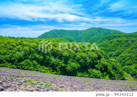 玉原ダム　玉原湖　天羽からの風景　初夏の季節 94143112
