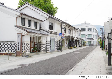 信州 長野県松本市の市街地 中町通りの光景 信州 長野県松本市の市街地 中町通りの光景 94143215