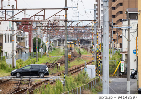 EOSR6.広島尾道、尾道駅と尾道踏切。 EOSR6.広島尾道、尾道駅と尾道踏切。 94143597