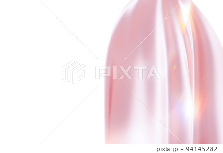 ピンク色のシルクサテンカーテン背景 94145282