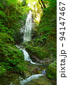 東京都檜原村にある、日本の滝百選の一つ、払沢の滝 94147467