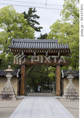 西宮神社南門 94147841
