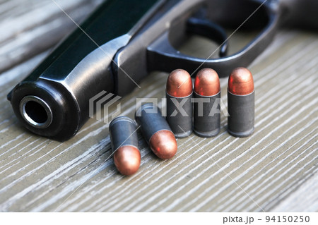 Bullets Near Handgun 94150250