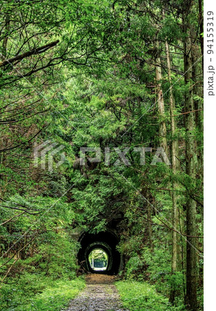 新城市 豊橋鉄道旧田口線の三河大草駅跡の遺構 新城市 豊橋鉄道旧田口線の三河大草駅跡の遺構 94155319