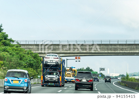 日本の交通　特殊車両　ロジスティクス 94155415