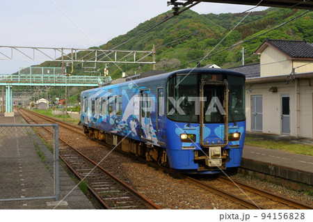 えちごトキめき鉄道　谷浜駅 94156828
