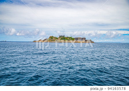長崎県 軍艦島(端島)の風景 長崎県 軍艦島(端島)の風景 94163578