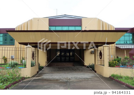 リベリア国立公文書館 94164331