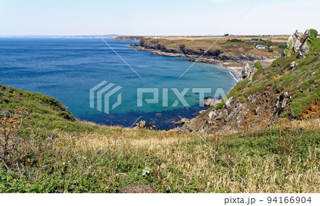 Coastline near Mullion Cove - Cornwall - England Coastline near Mullion Cove - Cornwall - England 94166904