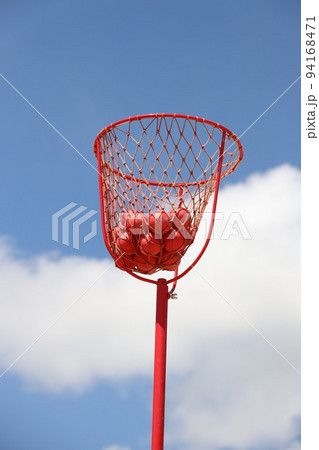 運動会　玉入れ 94168471