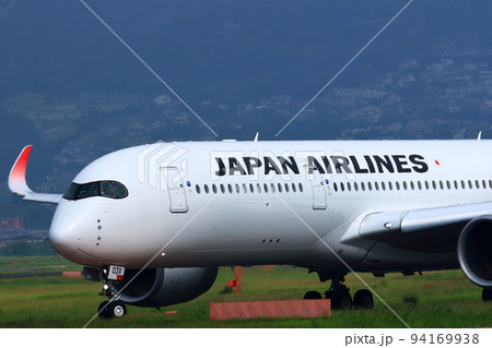 大阪国際空港 JAL AIRBUS A350 飛行機 離陸態勢 千里川尻 大阪国際空港 JAL AIRBUS A350 飛行機 離陸態勢 千里川尻 94169938