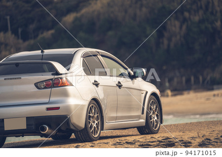 国産 スポーツカー セダン シルバー ラリーカー 国産 スポーツカー セダン シルバー ラリーカー 94171015