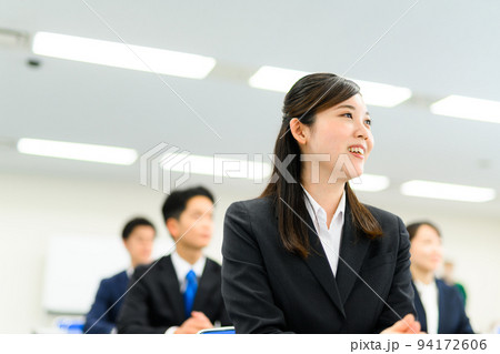 ビジネス　会議室 94172606