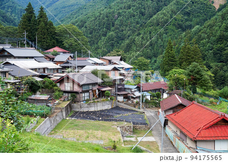 茂倉の里山（早川のマチュピチュ）【山梨県早川町】 94175565