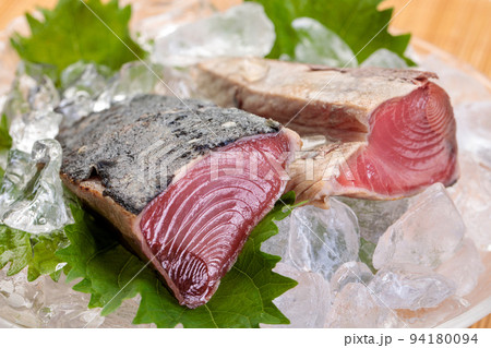 カツオのタタキ 94180094