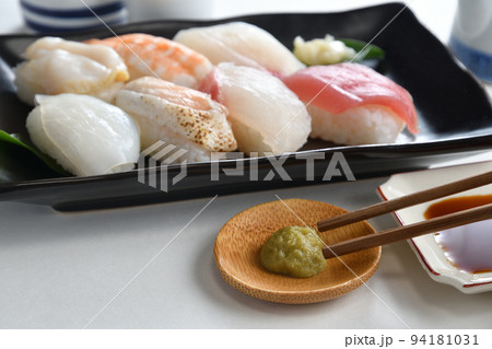 ワサビとお寿司 ワサビとお寿司 94181031