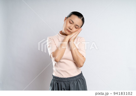 Asian woman tired and sleepy, take a nap. 94183102