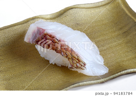 鯛のお寿司一貫 94183784