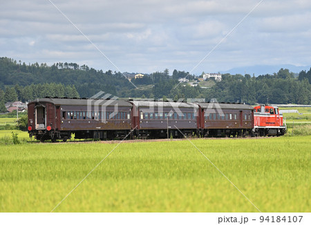 只見線 会津高田ー根岸 JR東日本 DE10-1651(郡山)+旧客 再会、只見線号 試運転 只見線 会津高田ー根岸 JR東日本 DE10-1651(郡山)+旧客 再会、只見線号 試運転 94184107