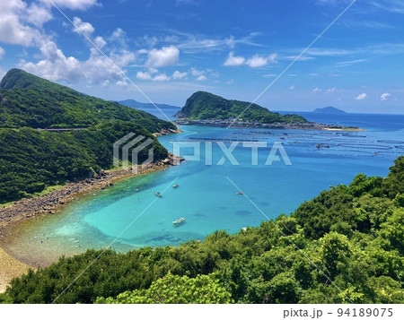 高知・柏島を竜ヶ浜上から望む 94189075